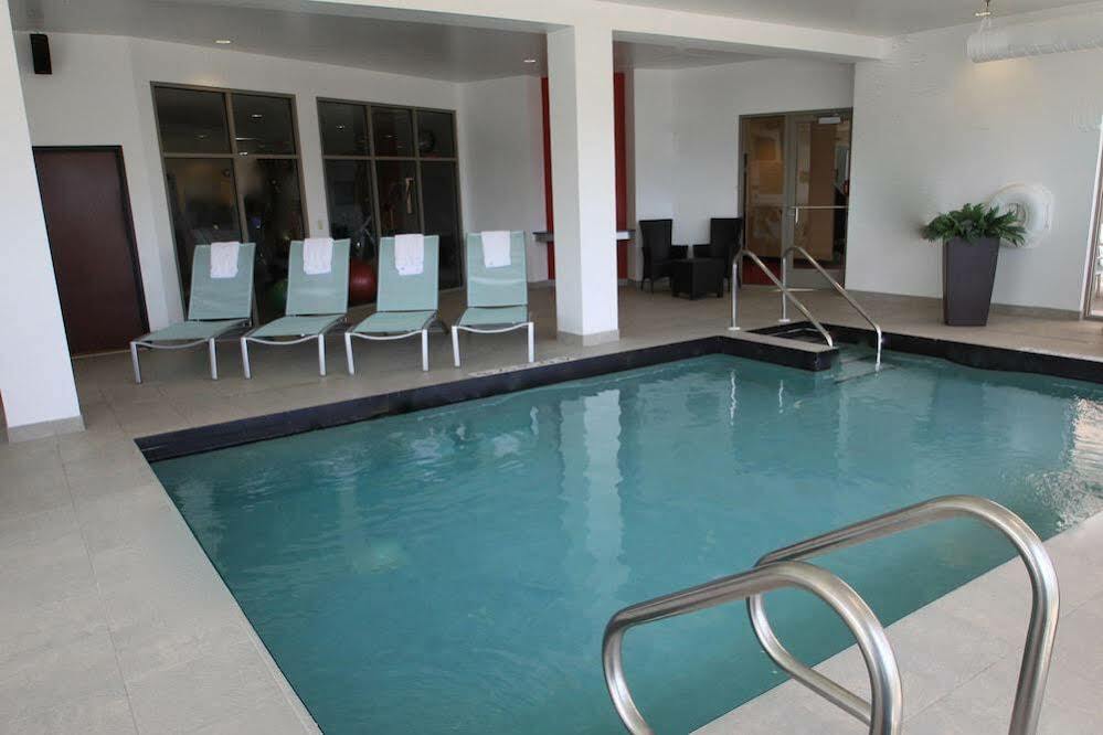 Springhill Suites By Marriott Γκριν Μπέι Εξωτερικό φωτογραφία